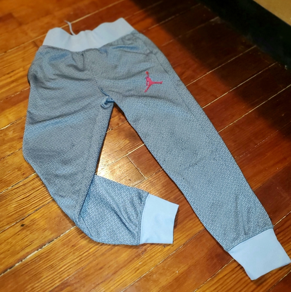 Boys Jordan Therma-fit sweatpants